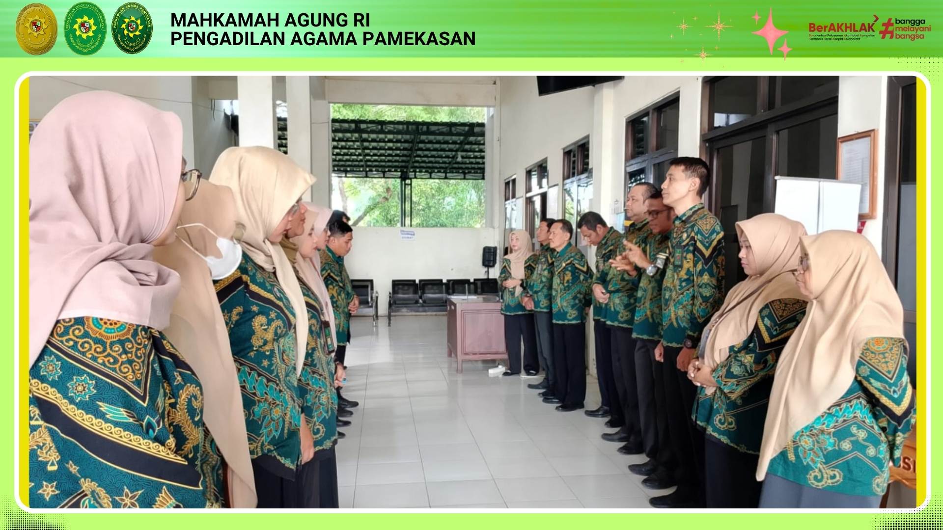 Pengadilan Agama Pamekasan Perkuat Kualitas Layanan Dan Integritas Melalui Briefing Rutin